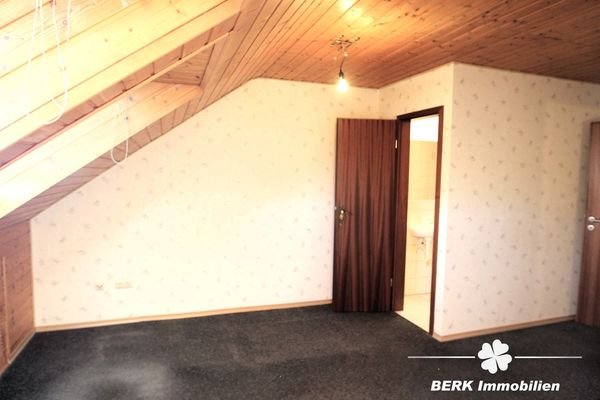 Zimmer mit WC, DG