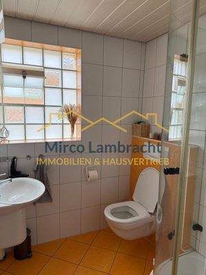 Dusch Bad Hauptwohnung