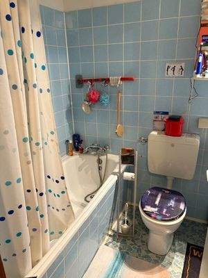 Blick ins Badezimmer