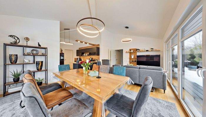 Blick ins Wohnzimmer