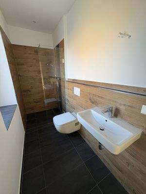 Gäste WC mit Dusche