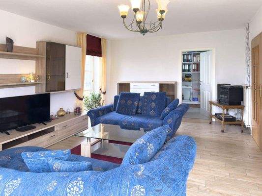 Weitere Ansicht mit Blick Richtung Arbeitszimmer