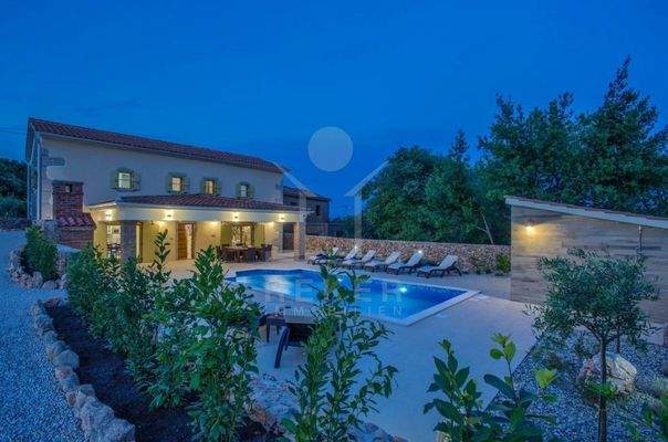 Die Villa strahlt ein Ambiente zum Verlieben aus