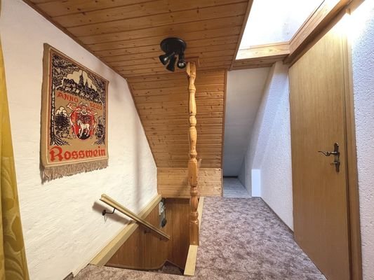 Flur ausgebauter Dachspitz