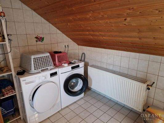 Waschmaschinenanschluss Bad Dachgeschosswohnung