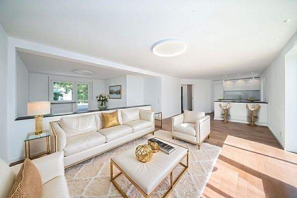 Wohn - Essbereich mit Zugang zur Süd-West Terrasse