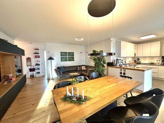 Wohn- und Essbereich