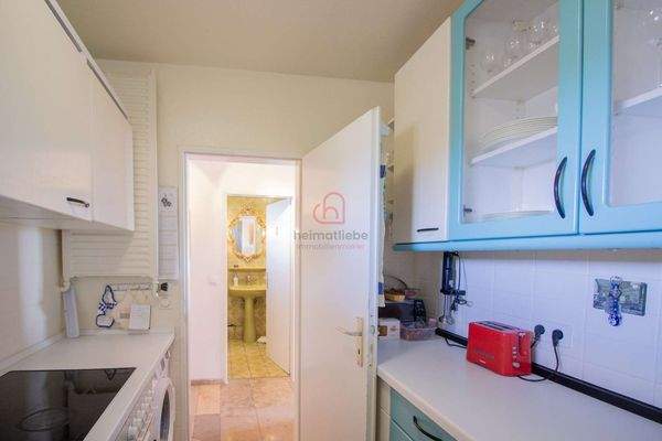 Küche Ansicht zum Flur