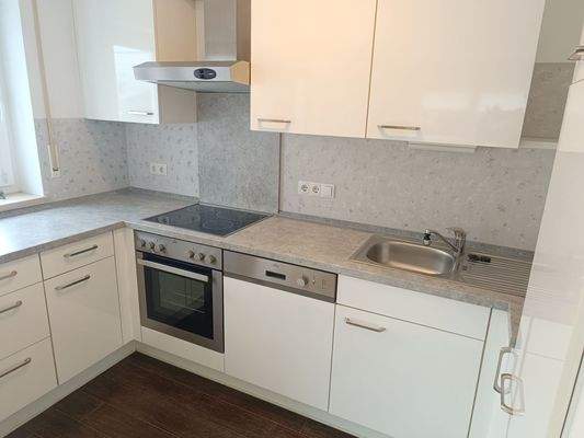 Am GrieKiFeld 12 Küche 1.jpg