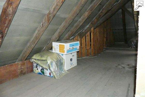 Dachboden Bild II (Wohnung mit Wohnrecht)