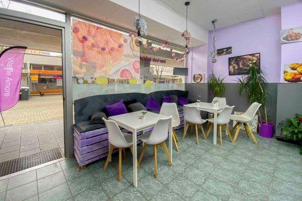 Gastraum Waffellladen