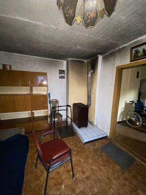 Ofen in Zimmer 2 EG