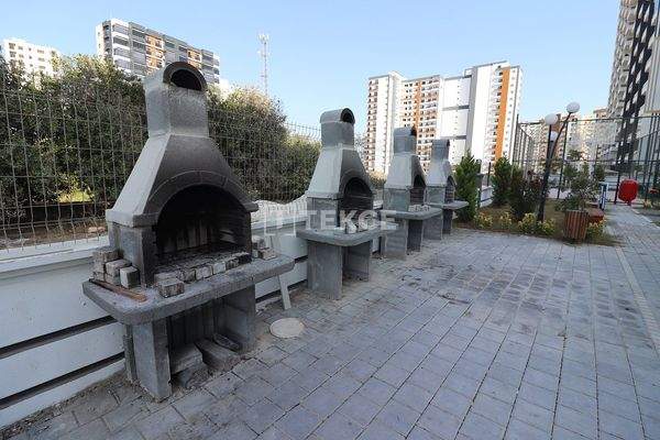 New Apartments for Sale Near the Sea in Tömük, Mersin