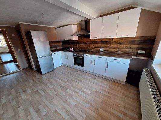 Wohnküche m. Einbauküche.jpg