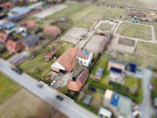 Gesamtes Grundstück