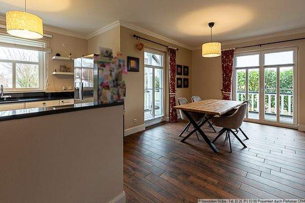 Essbereich mit Verandazugang