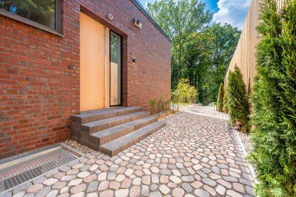 DI | Forbes Global Properties