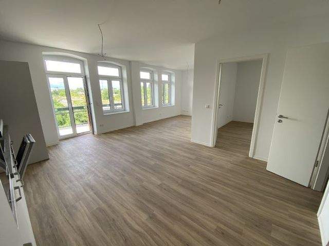 Hochwertig projektierte 4-Zimmerwohnung mit EBK, Balkon und Fußbodenheizung zu vermieten! - Foto 1