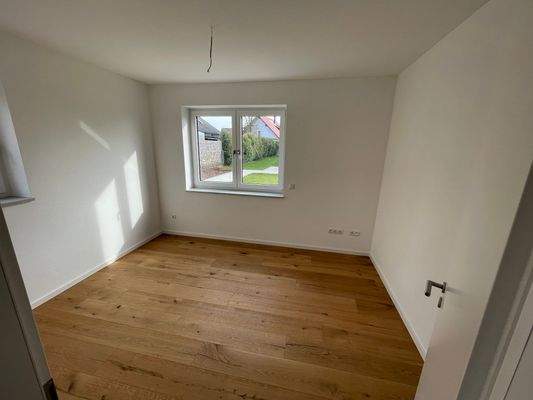 Holunderweg_10_Büro (2) EG.jpg