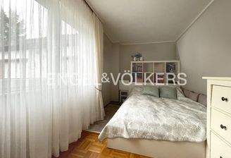 Schlafzimmer im Untergeschoss