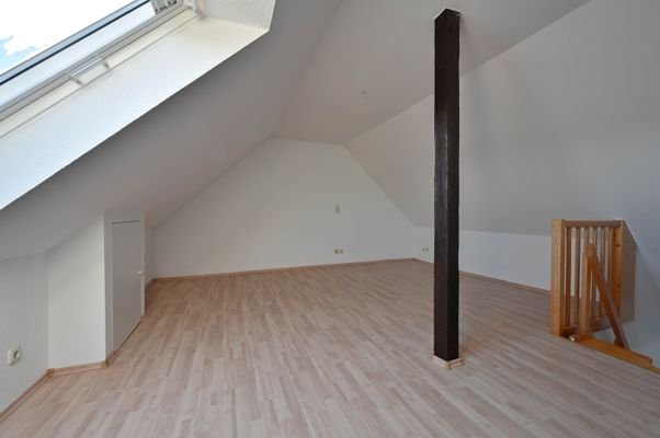 Schlafzimmer 2-2