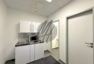 INFOS UNTER: 06171-586000