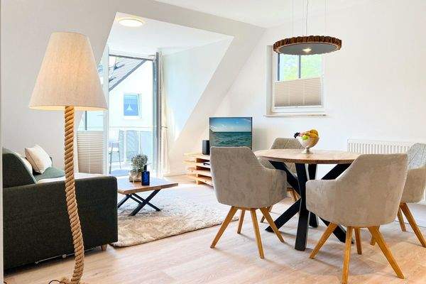 Wohnbereich mit Eßplatz