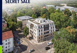 Secret Sale