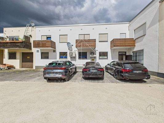 Stellplätze optional (4 Stück)