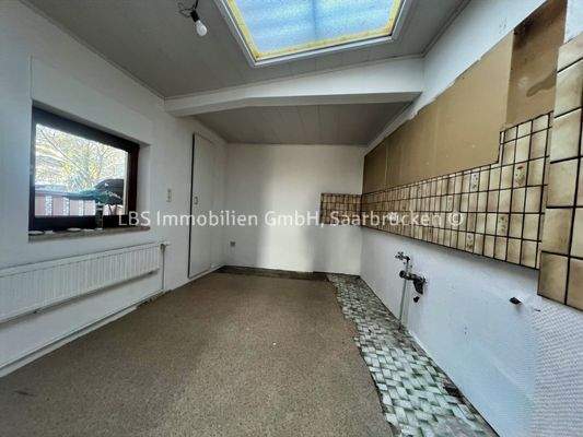 Küche mit Dachfenster OG