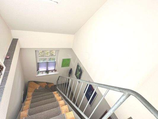 Treppe DG Wohnung 2 Beedenbostel