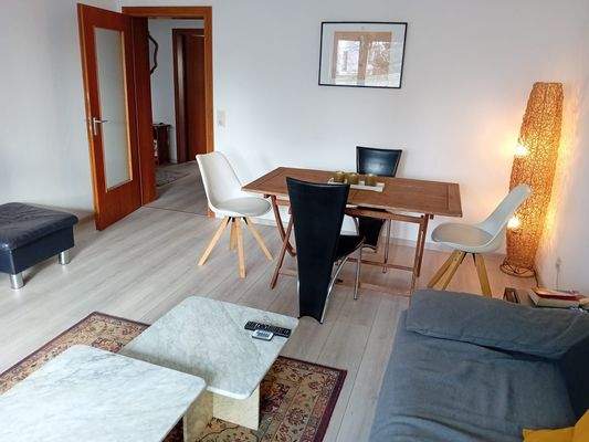 Wohnzimmer Bild 2.jpg