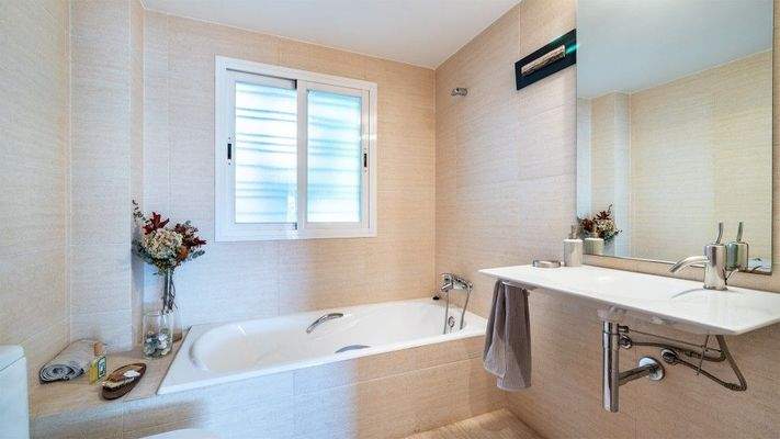 Cas Catalá Mallorca Villa zum Verkauf Badezimmer 92143