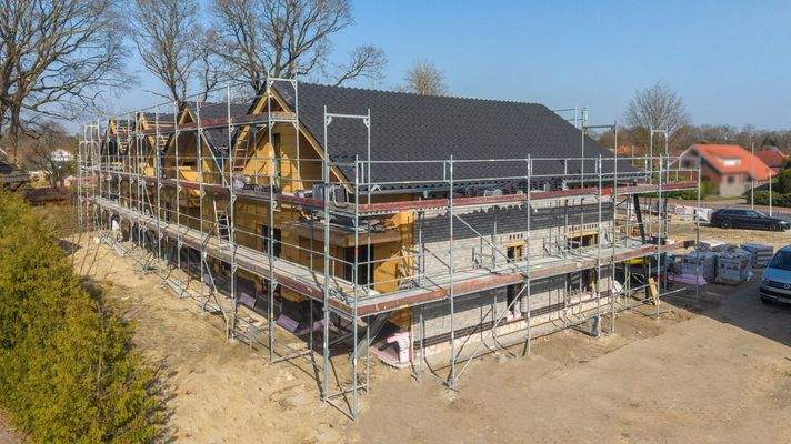 Außenaufnahme (stand März)