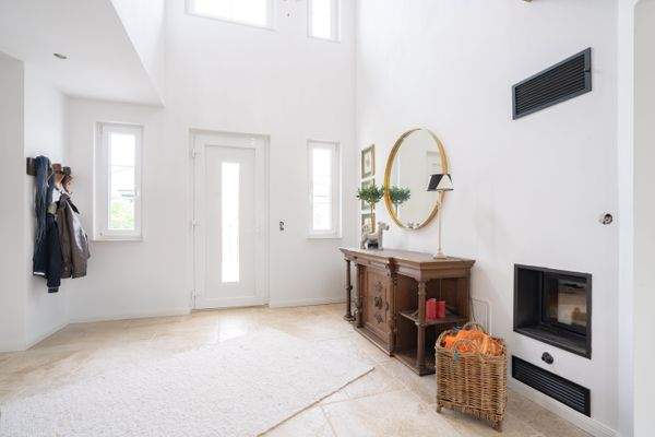 Flur Blick zum Eingang