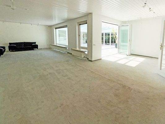 Großzügiger Wohnbereich