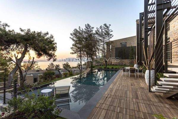 Villas with Private Pools in a Peaceful Area in Golkoy, Bodrum