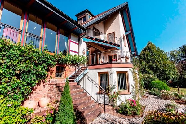 Gartentreppe zum Sonnenbalkon