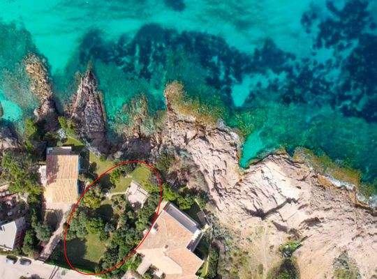 Traumgrundstück in erster Meereslinie in  Font De Sa Cala