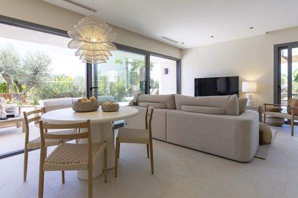 Las_Colinas_Lima_Real_Estate_Comedor_1