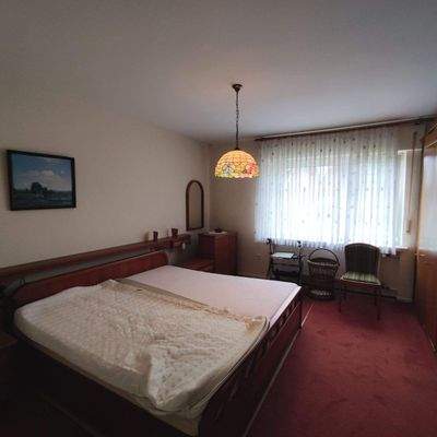 SCHLAFEN ERDGESCHOSS