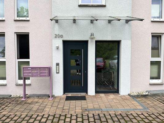 wettergeschützter Hauseingang + neues Hauseingangselement