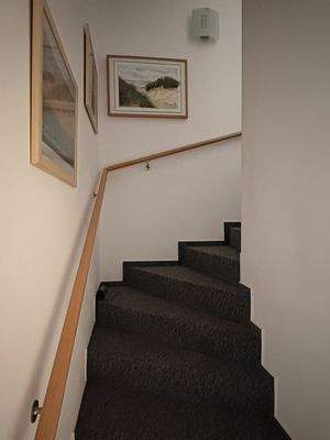 Treppe ins Obergeschoss