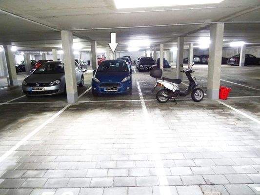 Tiefgaragenstellplatz