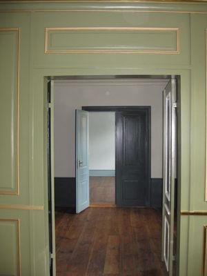 Blick vom Kabinett zum blauen Zimmer