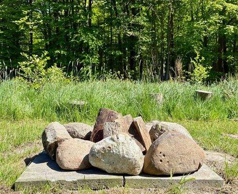 Feuerstelle an den Teichen