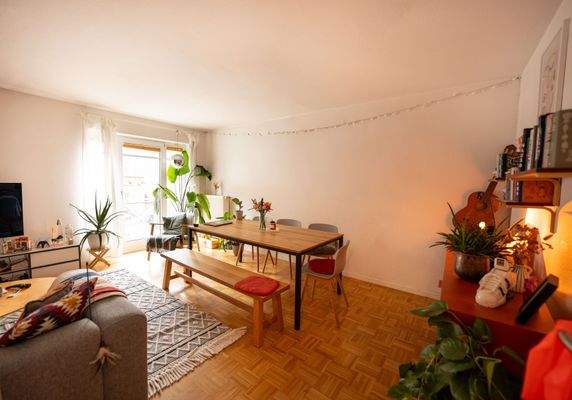 Wohnzimmer zum Balkon