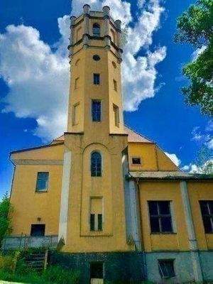 der spektakuläre Turm