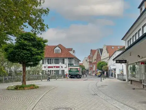 Bad Oldesloe Renditeobjekte, Mehrfamilienhäuser, Geschäftshäuser, Kapitalanlage