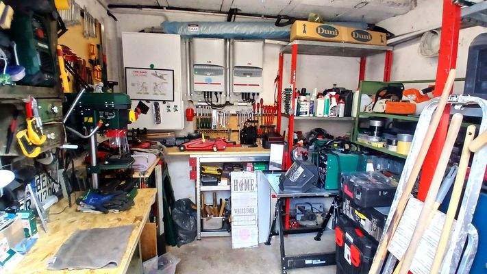 Blick i.d. Werkstatt.jpg